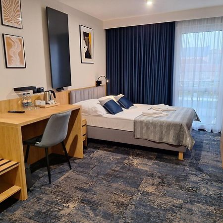 Hotel Gromada Lomza Bagian luar foto