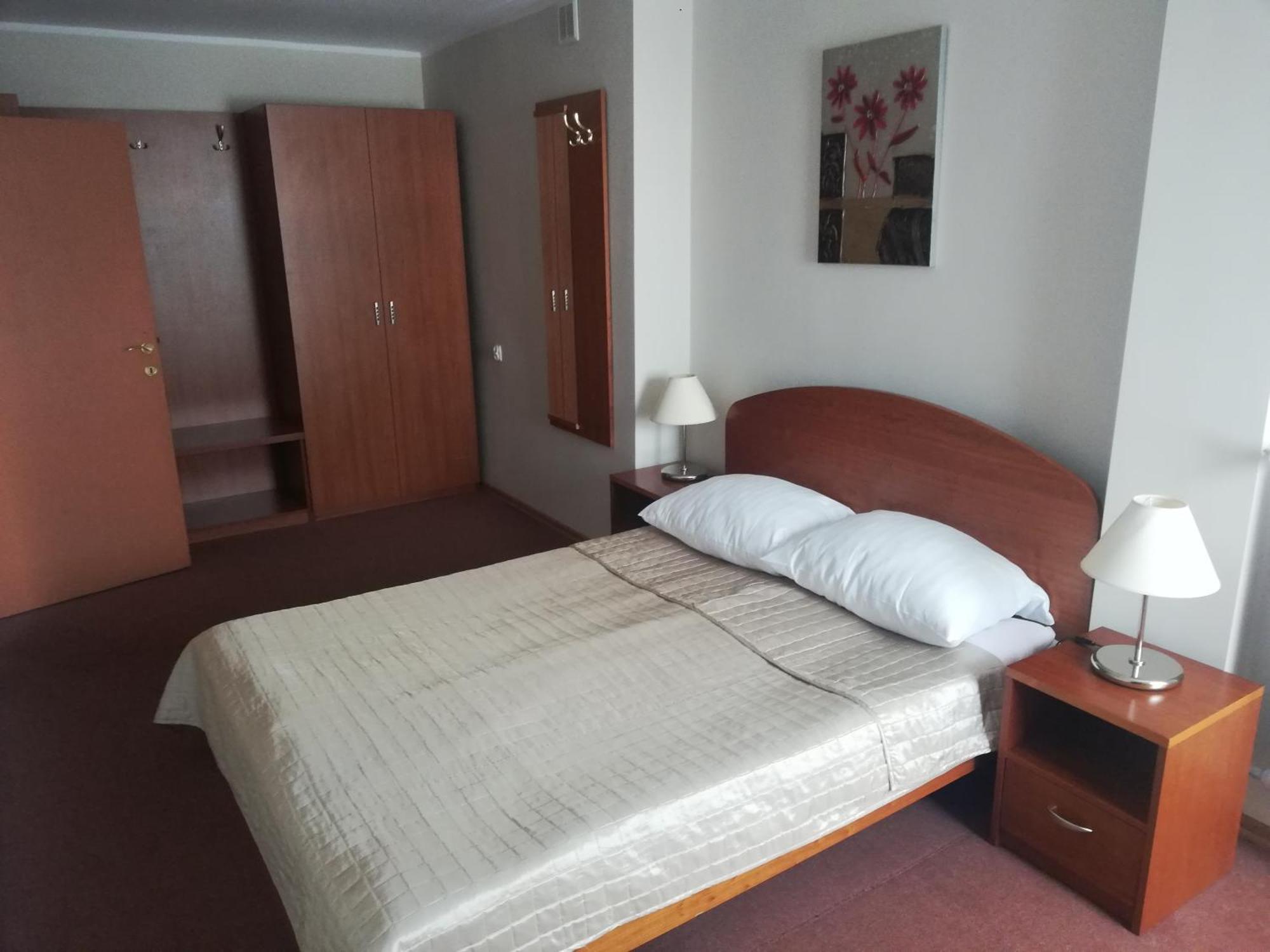 Hotel Gromada Lomza Bagian luar foto