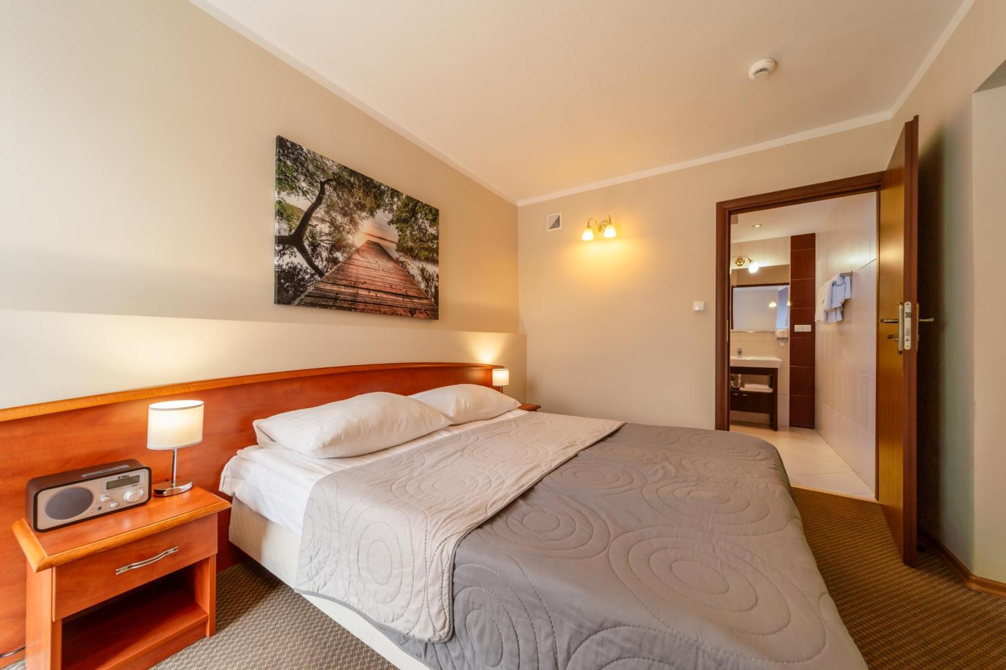 Hotel Gromada Lomza Bagian luar foto