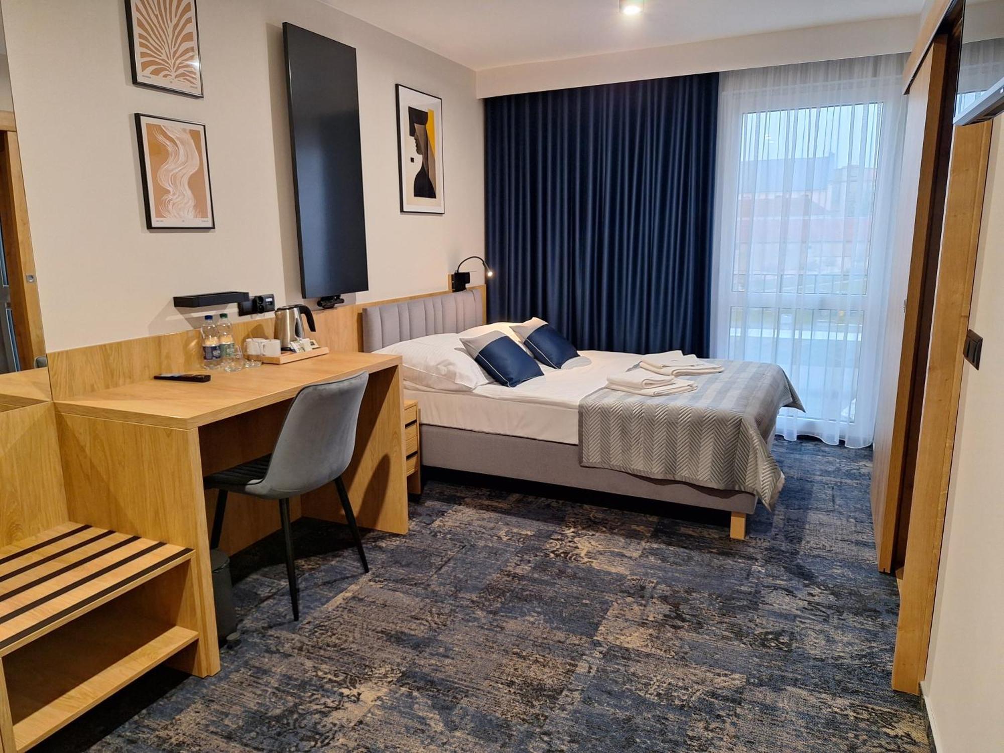 Hotel Gromada Lomza Bagian luar foto