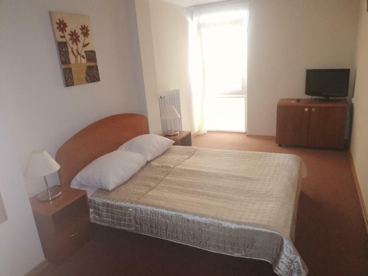 Hotel Gromada Lomza Bagian luar foto